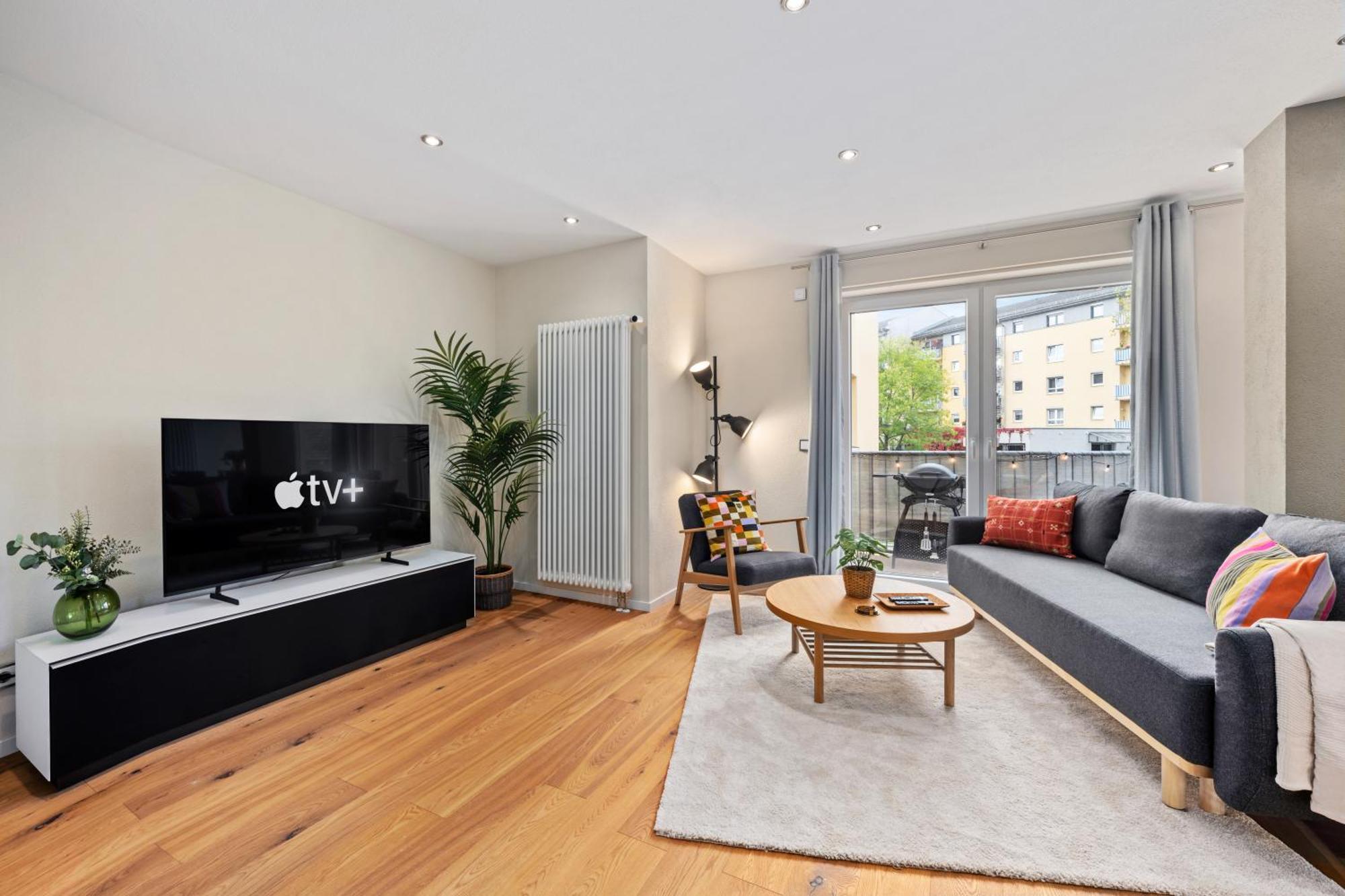 Edler Wohnraum Schwanenteich-Suite Mit Balkon, Kaffeevollautomat, Lift & Parkplatz Zwickau Ngoại thất bức ảnh